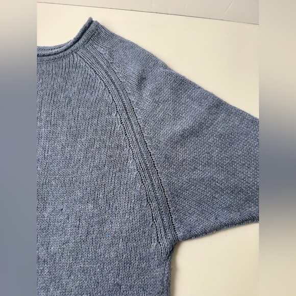 Saks 5th Avenue Women's Wool Cashmere Blend Sweater Round Hem Dolman Slv. Medium - Picture 4 of 9